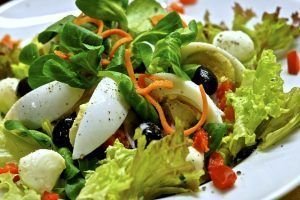 Dieta de las ensaladas: menú semanal saludable (7 días) sin pasar hambre