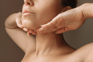 Colágeno para la cara: qué puede hacer por tu piel y qué no
